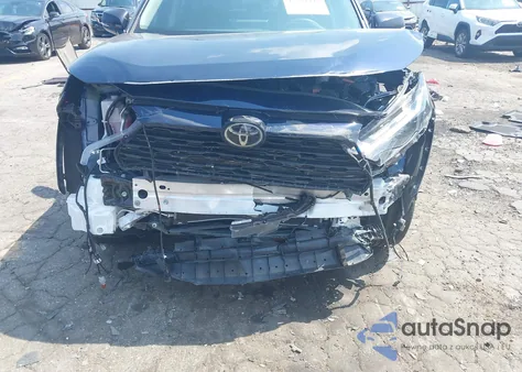 2024 Toyota Rav4 Xle Premium z USA, uszkodzony, nr VIN 2T3C1RFV5RW354638